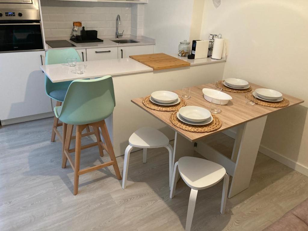 Apartamento Gascona 26 - En pleno centro de Oviedo, con internet y parking incluido Exterior foto